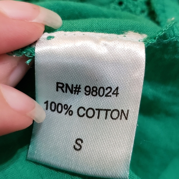 House of Harlow 1960 Emerald Green Medium Eyelet Blouse size Small - Picture 7 of 7